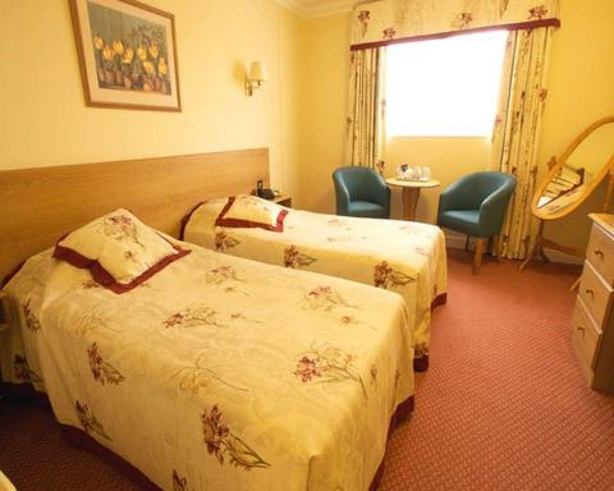 Hotel Wrexham Oda fotoğraf